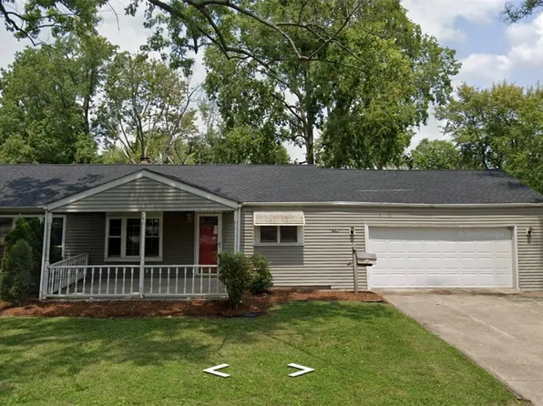 1836 W Hunt St, Decatur, IL 62526