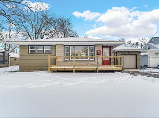 430 S East St, Crown Point, IN 46307