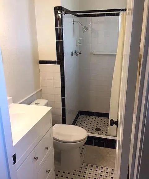907 Acacia Way — Photo 12