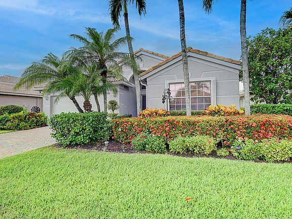 3rd image of 10537 Sunset Isles Court #1