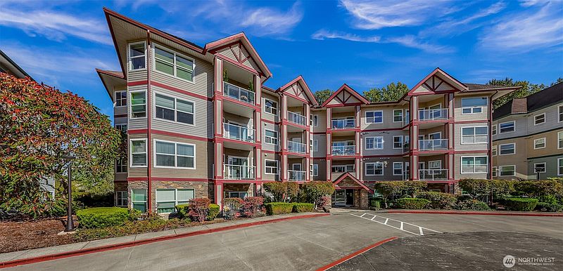 2nd image of 255 W Bakerview Road #B203
