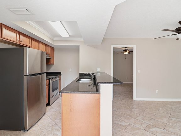 3rd image of 2625 Heathcote Dr #2623