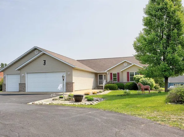N6744 Turtle Lane #5, Pardeeville, WI 53954