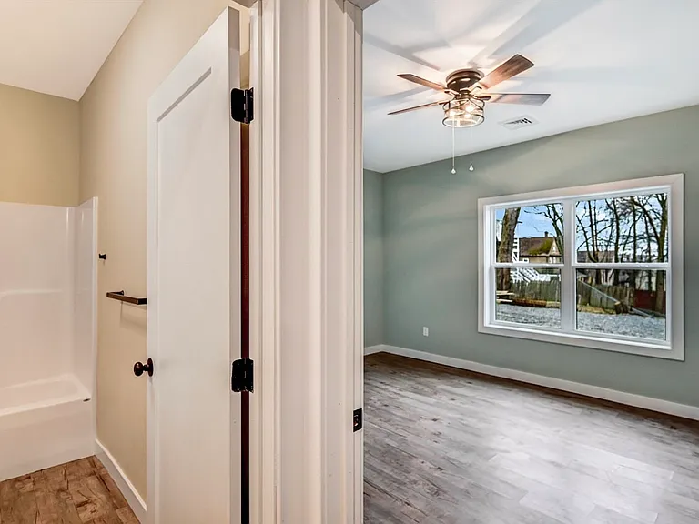 629 Prescott Ave #2 — Photo 25
