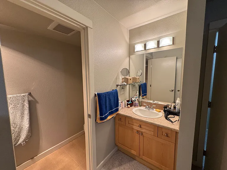 9805 Avondale Rd NE #V157 — Photo 16