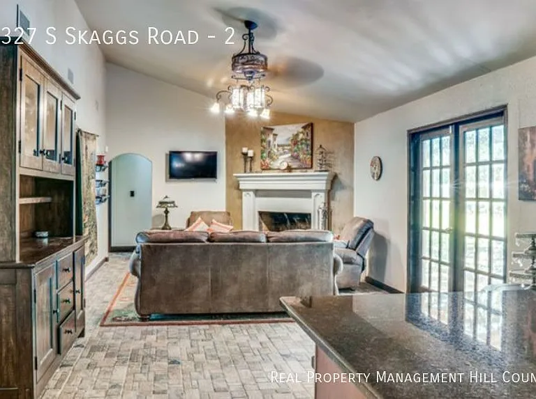 15327 S Skaggs Rd #2 — Photo 4
