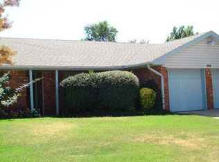 304 E Grand Teton Ct, Yukon, OK 73099