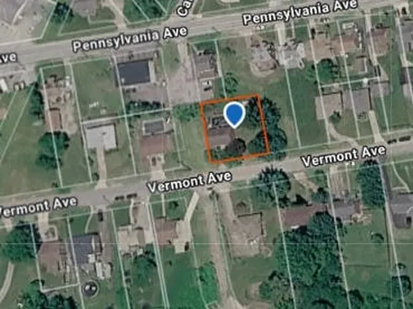 2250 Vermont Ave, West Mifflin, PA 15122