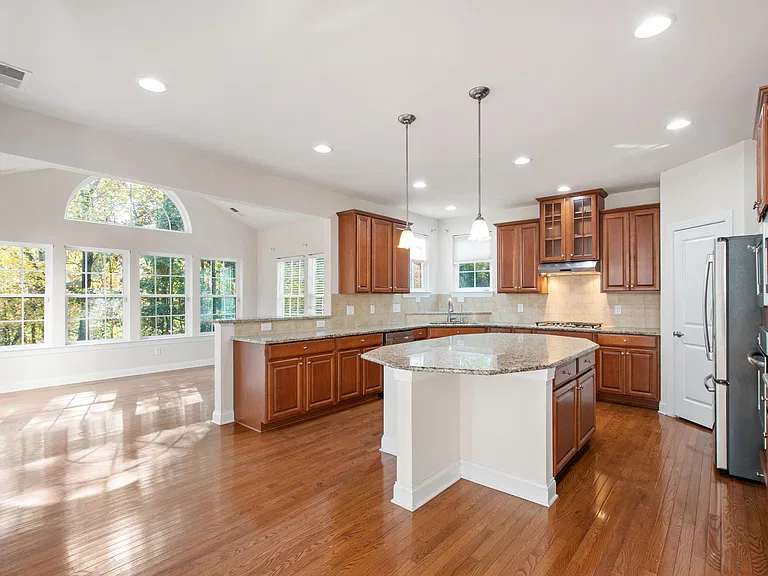2707 Abruzzo Dr — Photo 14