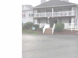905 Waters Edge Dr, Newark, DE 19702