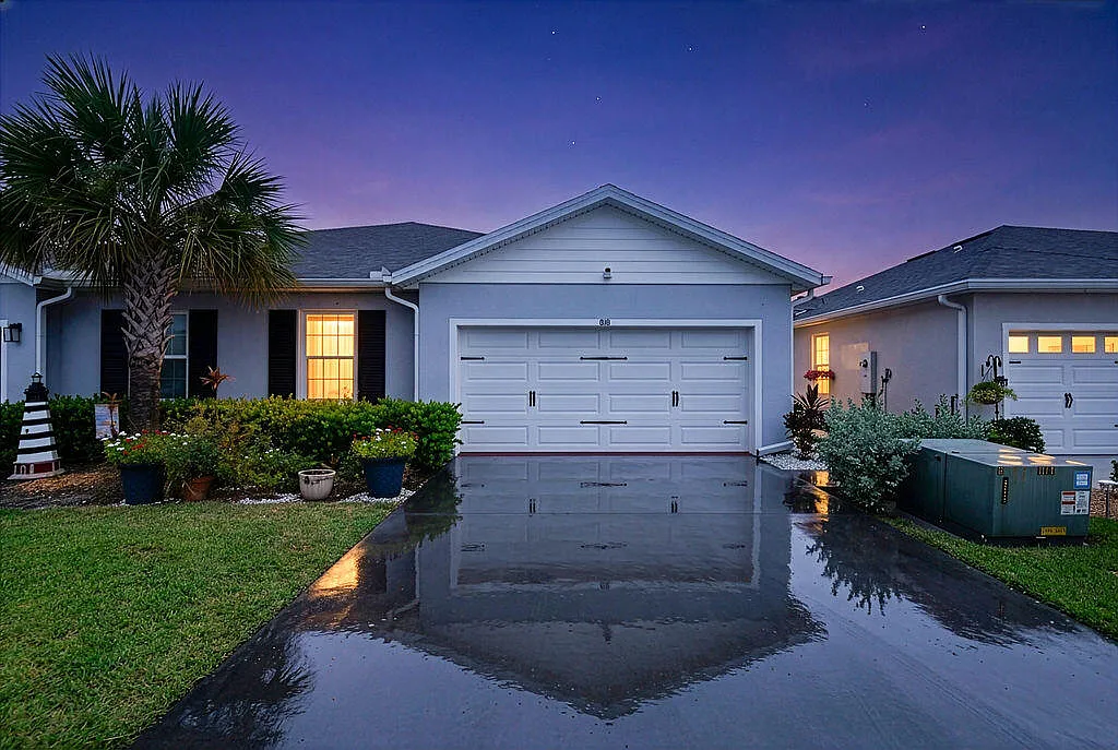 3 bed, 2.0 bath, 1529 sqft, $2,000 — Photo 1