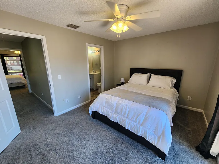 2228 Timberwood Cir N — Photo 14