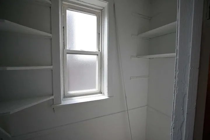 925 East 46th Street — Photo 38