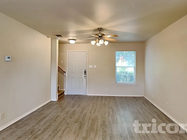 5614 Red Cyn — Photo 3