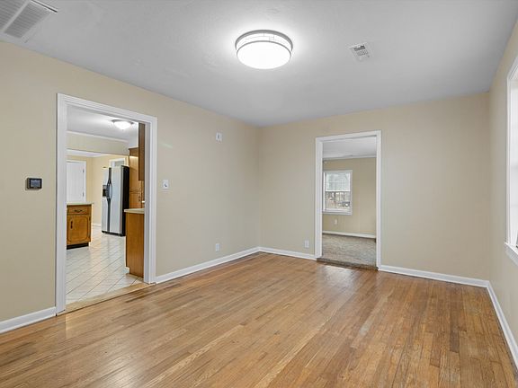 4th image of 503 Alabama Ave