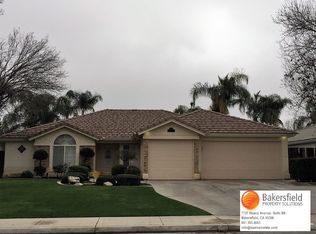 10419 Attleboro Ave, Bakersfield, CA 93311