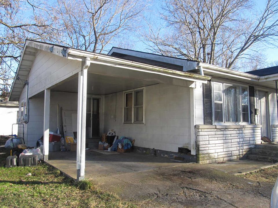 2nd image of 602 Chapman St