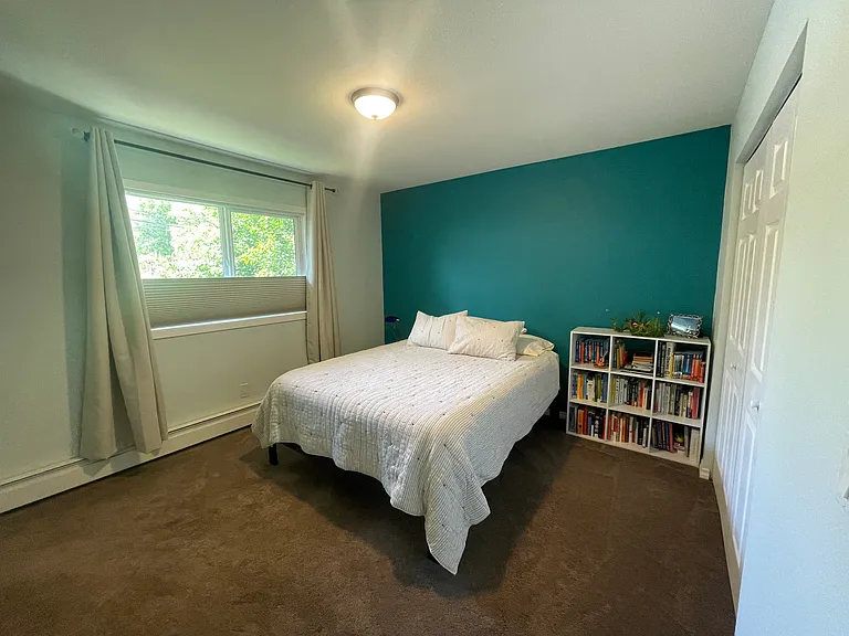 Master bedroom (upstairs)