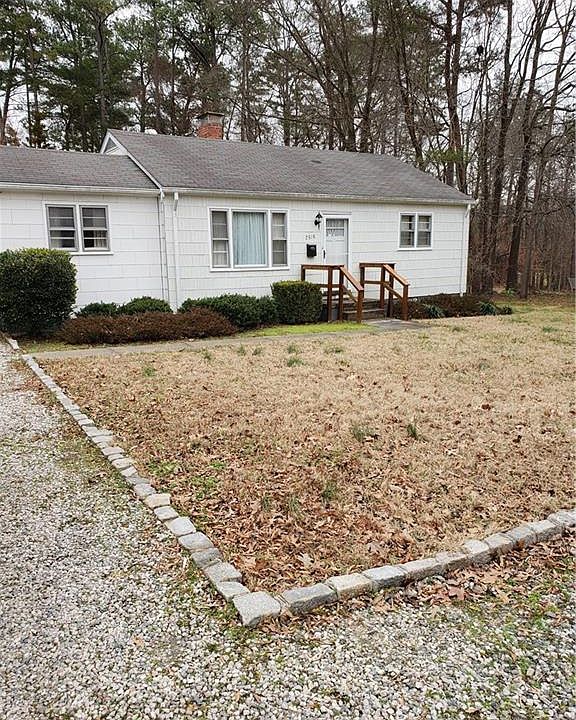 2nd image of 2515 Gravel Hill Rd