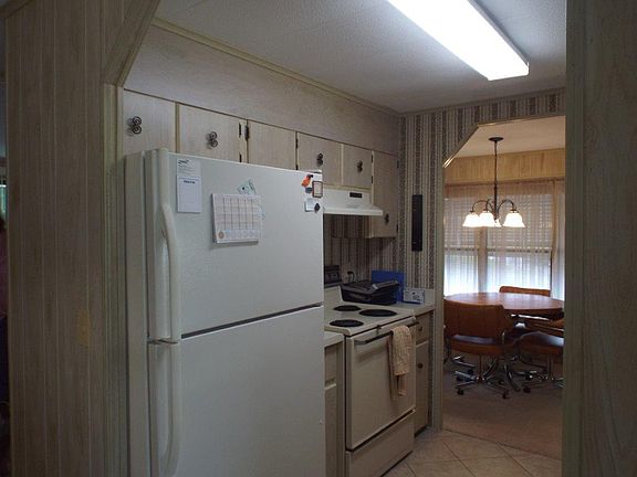 3rd image of 2552 NE Turner Ave Lot 121