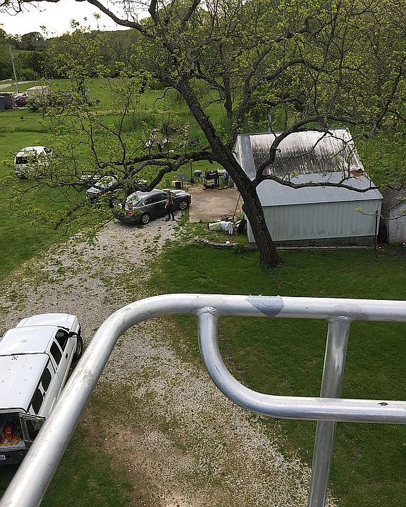 2nd image of 935 Saddle Club Rd