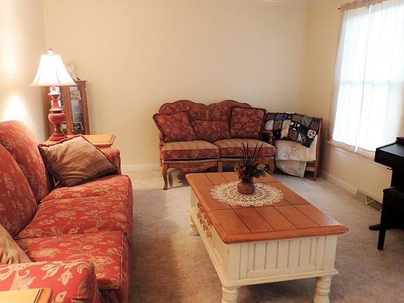 4th image of 5507 Claytonia Dr