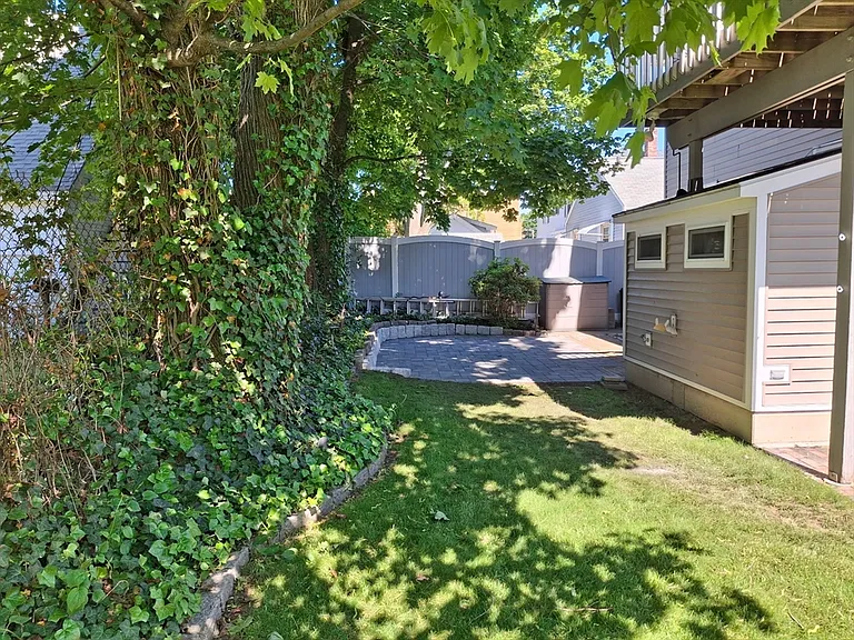 58 Dix St #58 — Photo 22