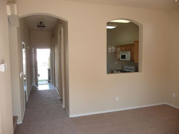 2nd image of 209 Early Light Ct