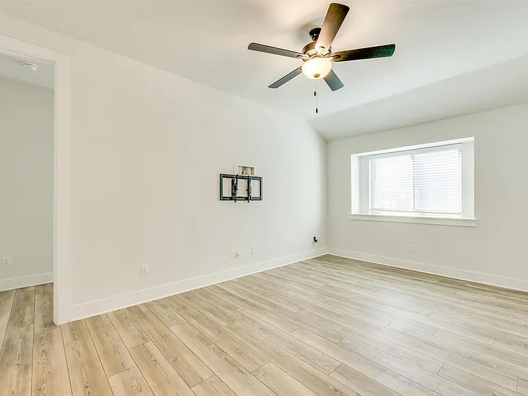 122 Biscayne Bay Bnd — Photo 19
