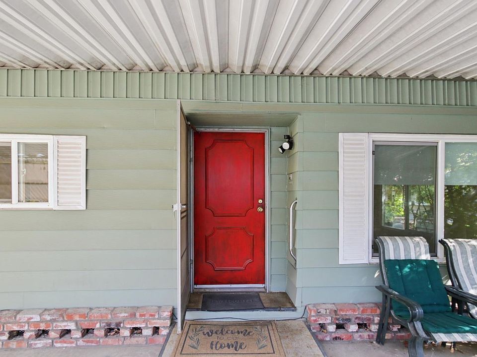 1st image of 140 Inner Cir