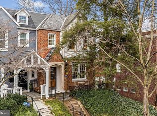 2911 28th St NW, Washington, DC 20008