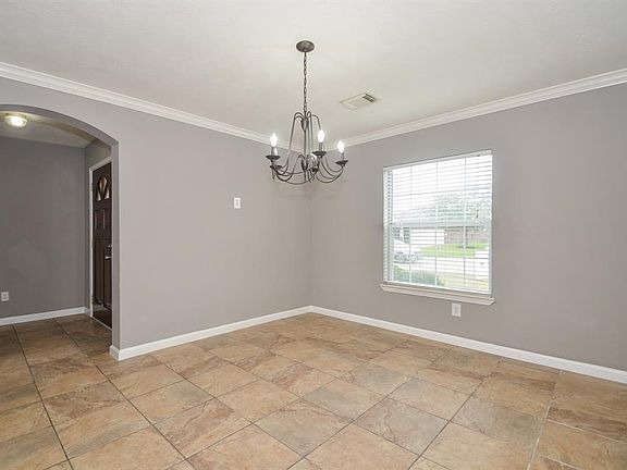 3rd image of 18111 Flower Grove Ct