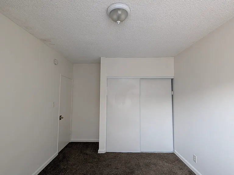 1548 W 207th St #5 — Photo 10