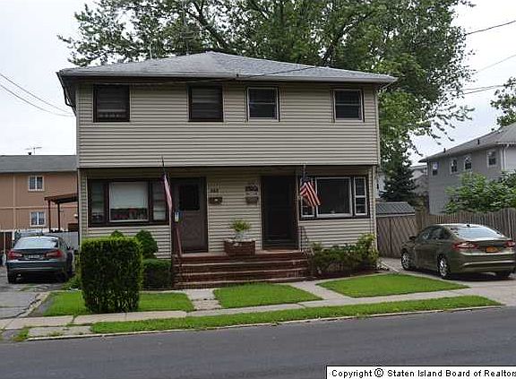4th image of 362 Lincoln Ave