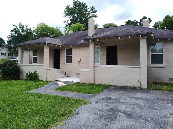 913 W Park St, Sylacauga, AL 35150