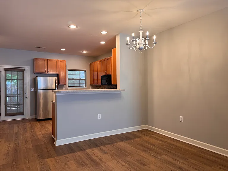 125 Humberside Dr — Photo 22