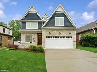411 S Berkley Ave, Elmhurst, IL