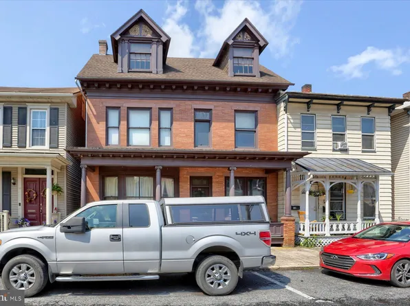 56 S 2nd St, Newport, PA 17074
