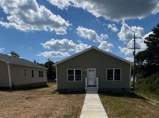 96 Duncan Ln, Radford, VA 24141