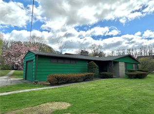 8 Cohocton St, Naples, NY 14512