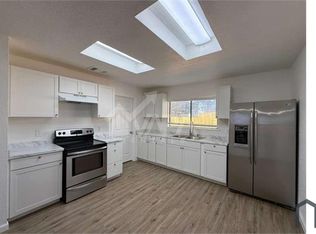 1015 Arrowhead Trl, San Antonio, TX 78245
