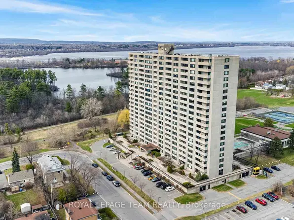 265 Poulin Ave #1603, Ottawa, ON K2B 7Y8