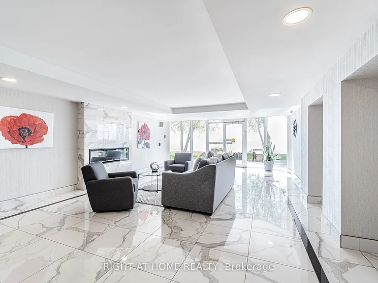 5280 Lakeshore Rd #1104 — Photo 4