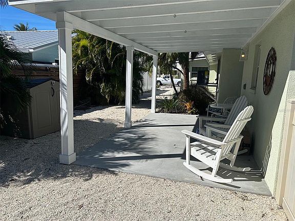 4th image of 311 63rd St
