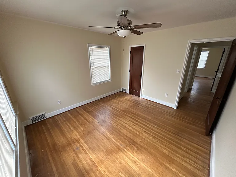 2116 Emerson Ave #4 — Photo 13