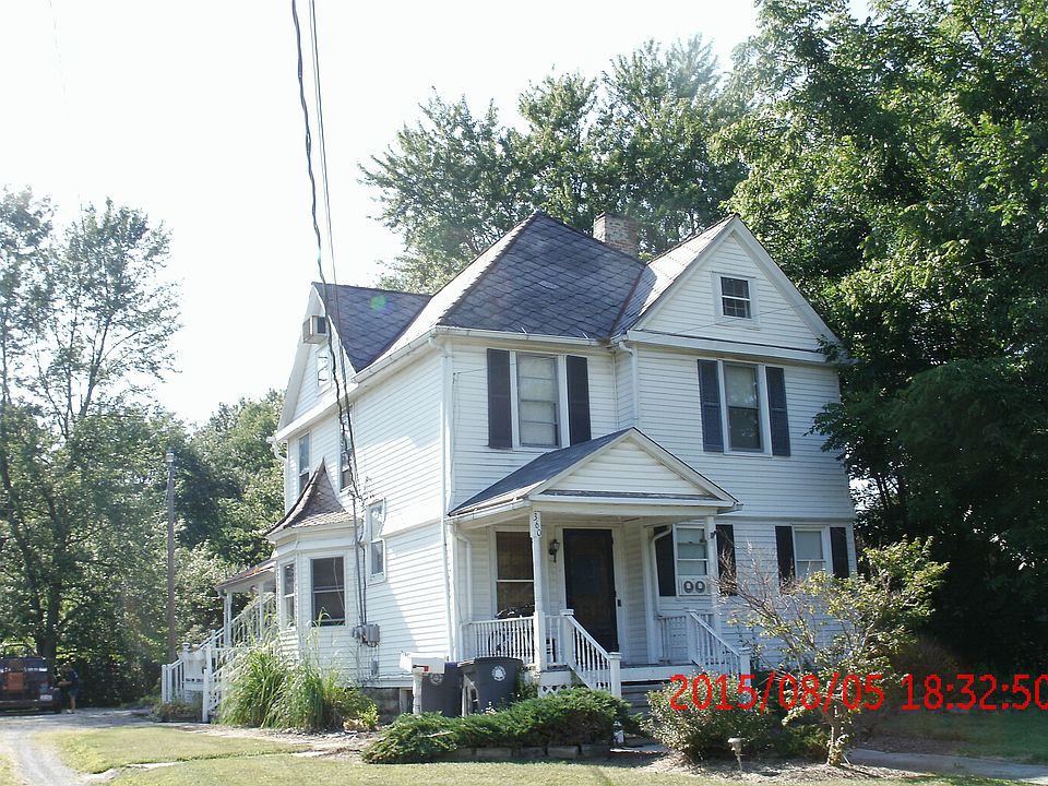 1st image of 360 S Main St