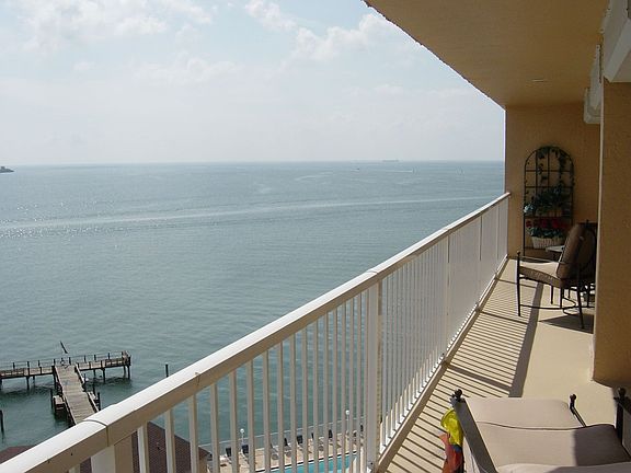 3rd image of 7430 Sunshine Skyway Ln S APT 902