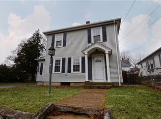23 River Ave, West Warwick, RI 02893