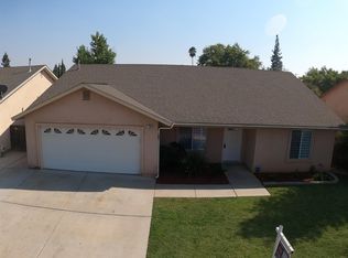1284 Estabrook Ave, Clovis, CA