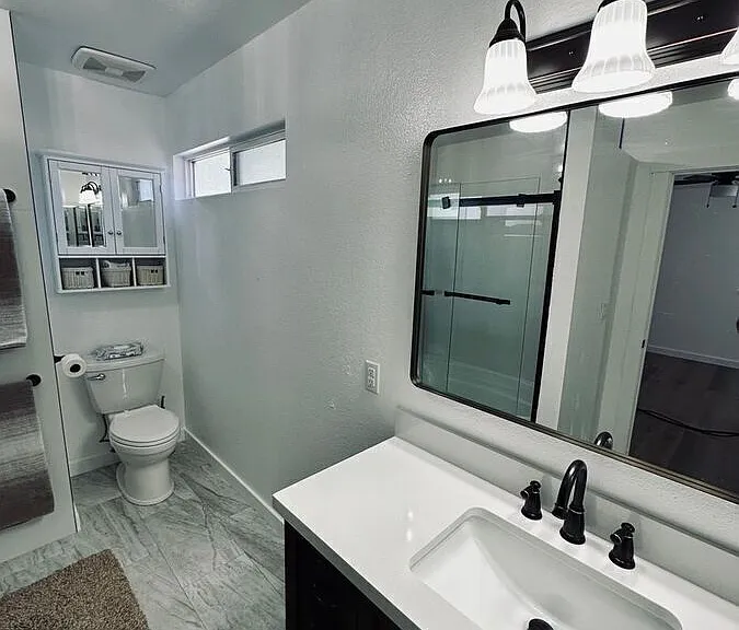215 Rae Ct — Photo 24